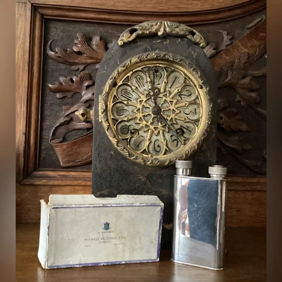 Vintage: Alfred Dunhill Lighter Filler Flask. - Picture 1 of 12